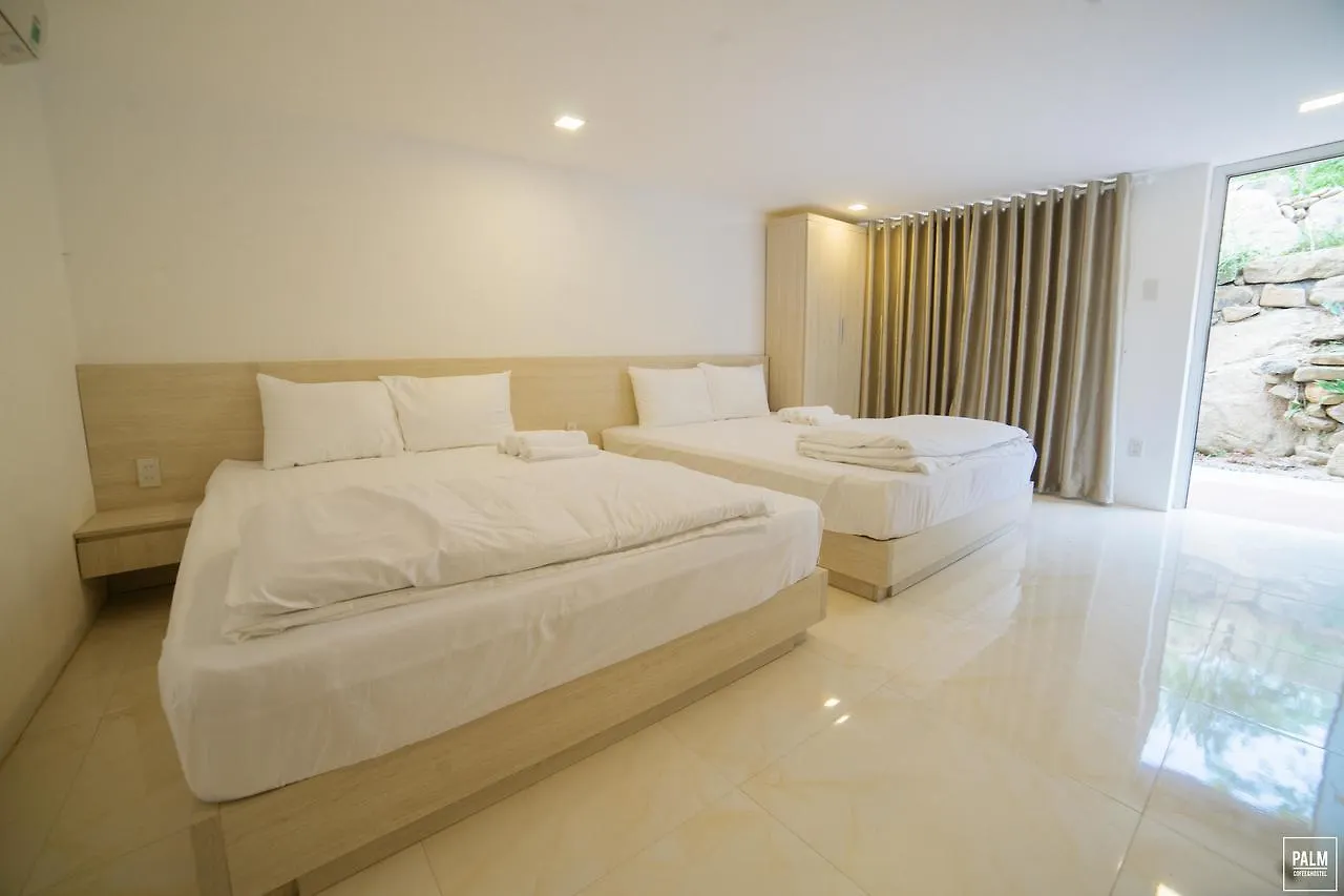 Palm Hostel & Coffee Nha Trang
