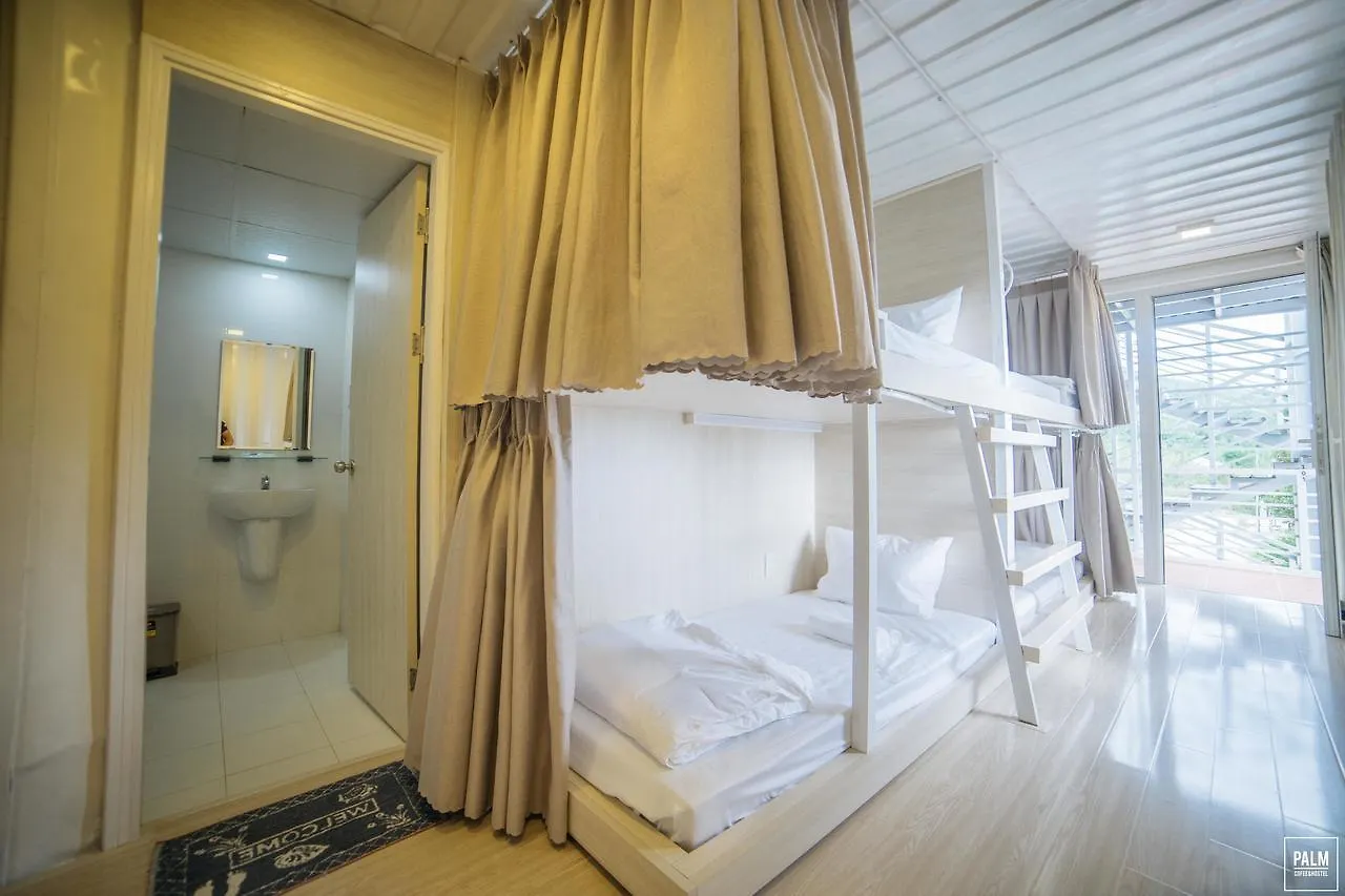 Palm Hostel & Coffee Nha Trang 0*,