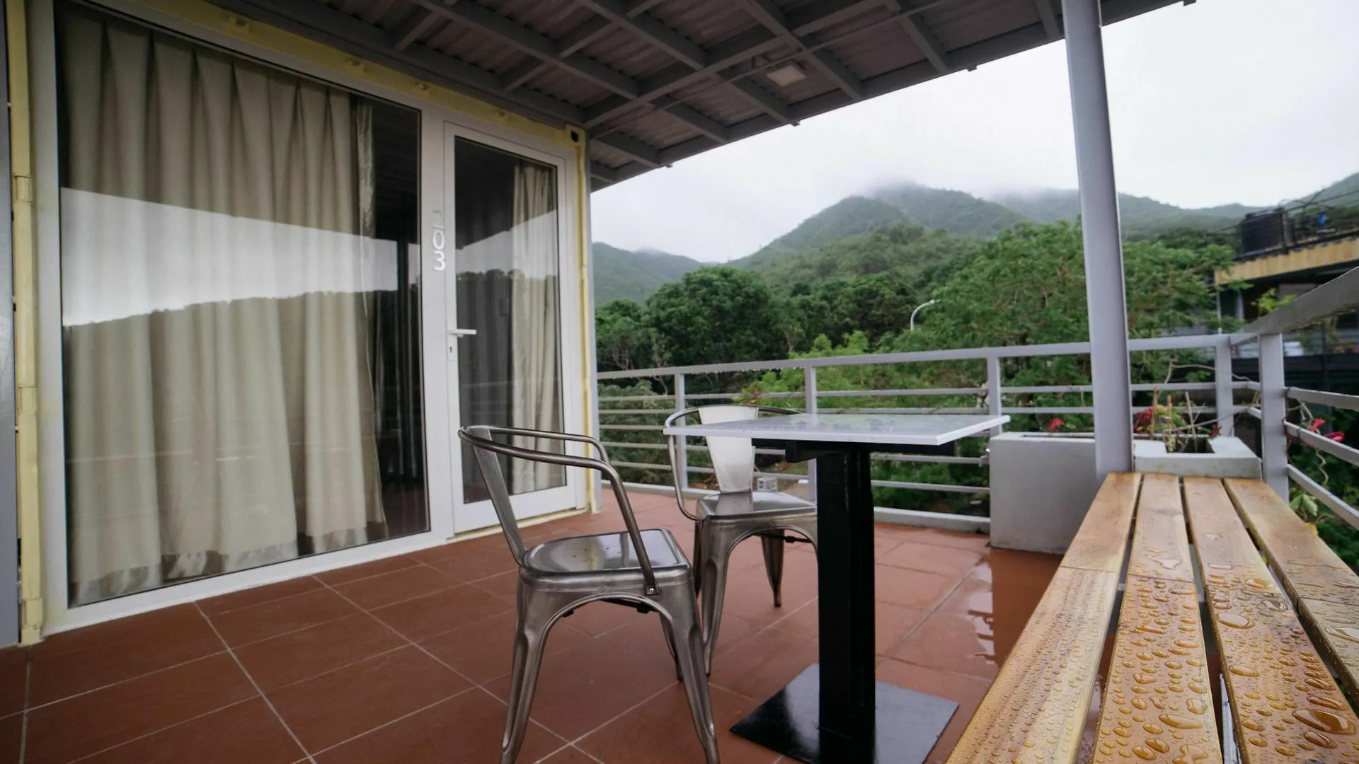Palm Hostel & Coffee Nha Trang